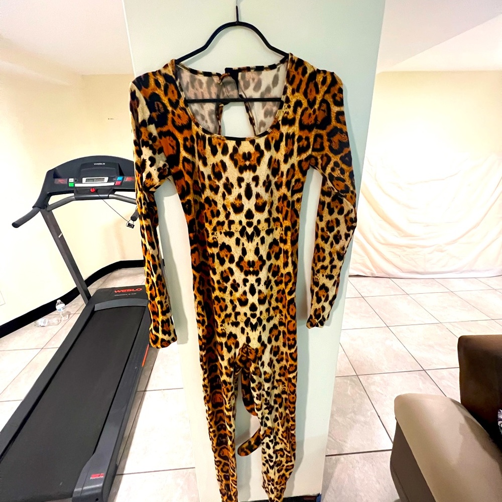 3pc costume includes catsuit headband collar